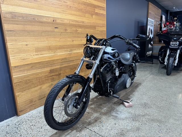 2013 HARLEY-DAVIDSON FXDWG WIDE GLIDE CRUISER