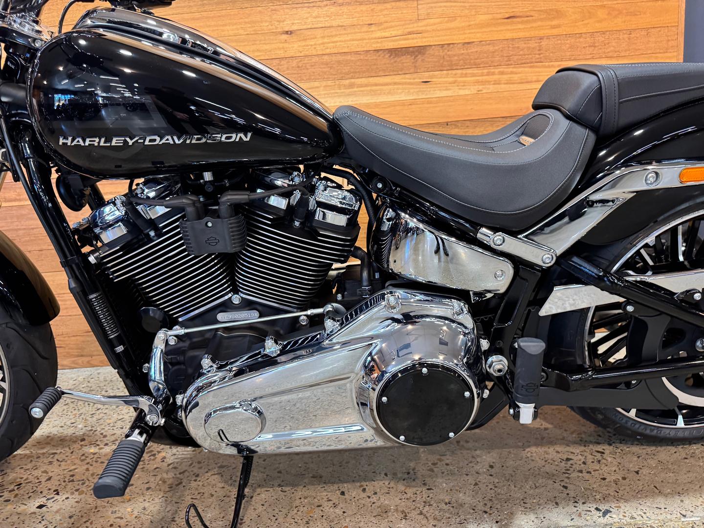 2026 HARLEY-DAVIDSON FXBR BREAKOUT (117) CRUISER