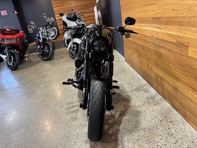 2017 HARLEY-DAVIDSON FXSE CVO PRO STREET BREAKOUT CRUISER