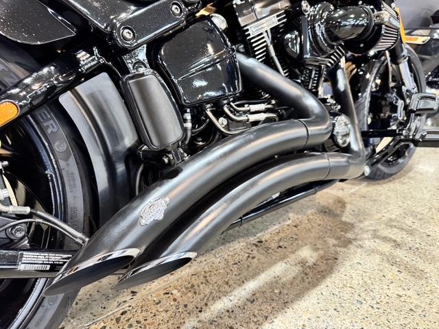 2017 HARLEY-DAVIDSON FXSE CVO PRO STREET BREAKOUT CRUISER