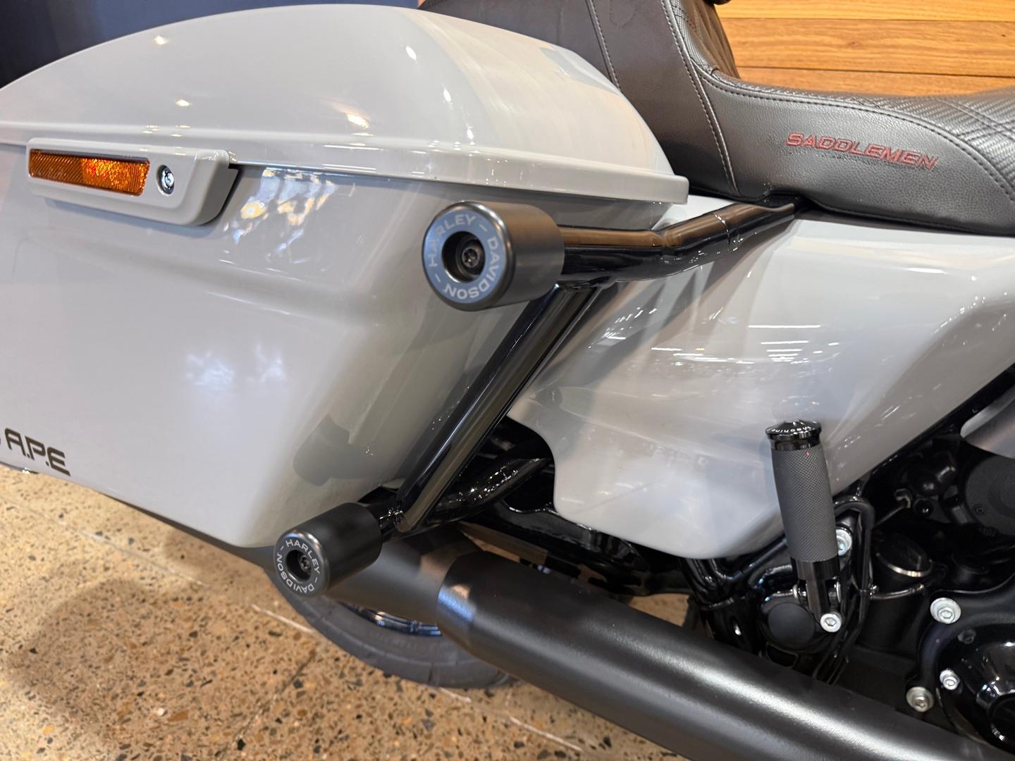 2024 HARLEY-DAVIDSON FLHRXS ROAD KING SPECIAL CRUISER