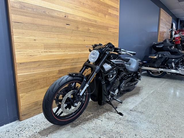 2016 HARLEY-DAVIDSON VRSCDX NIGHT ROD SPECIAL CRUISER