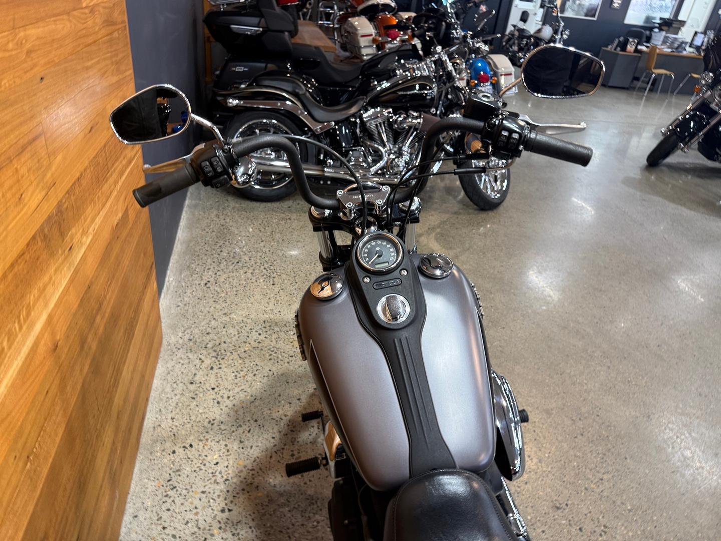 2017 HARLEY-DAVIDSON FXDB STREET BOB CRUISER