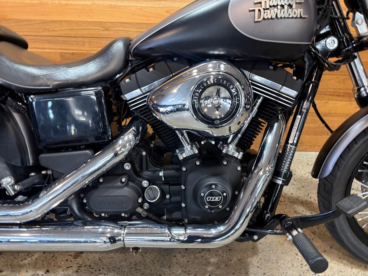 2017 HARLEY-DAVIDSON FXDB STREET BOB CRUISER