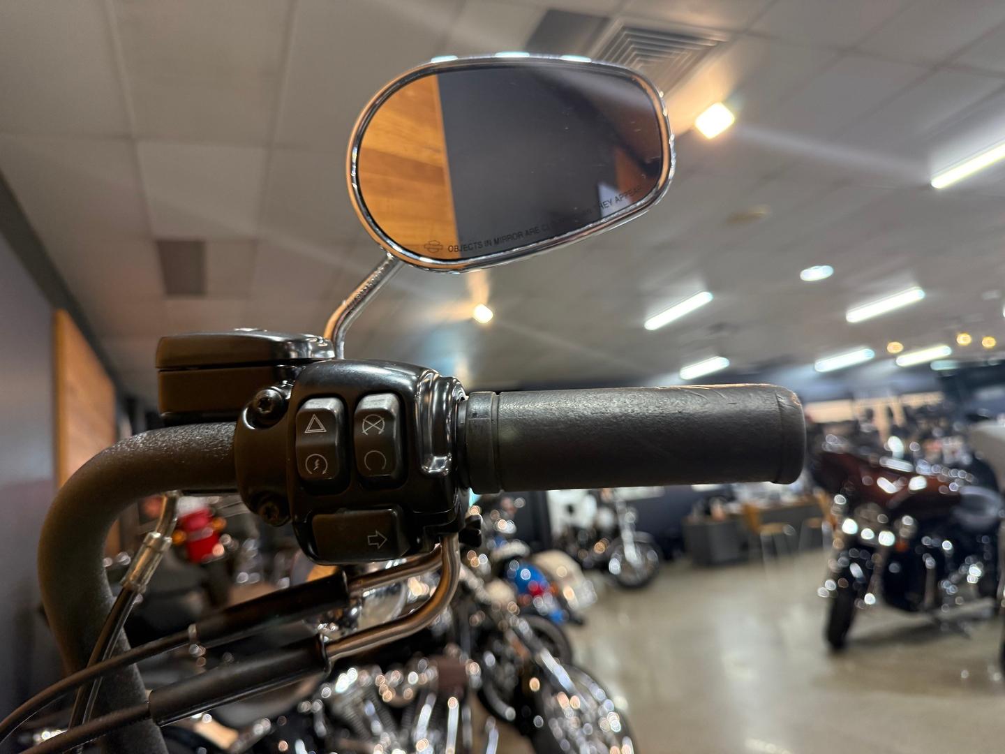 2017 HARLEY-DAVIDSON FXDB STREET BOB CRUISER