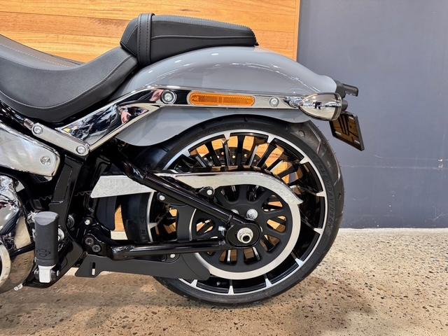 2026 HARLEY-DAVIDSON FXBR BREAKOUT (117) CRUISER