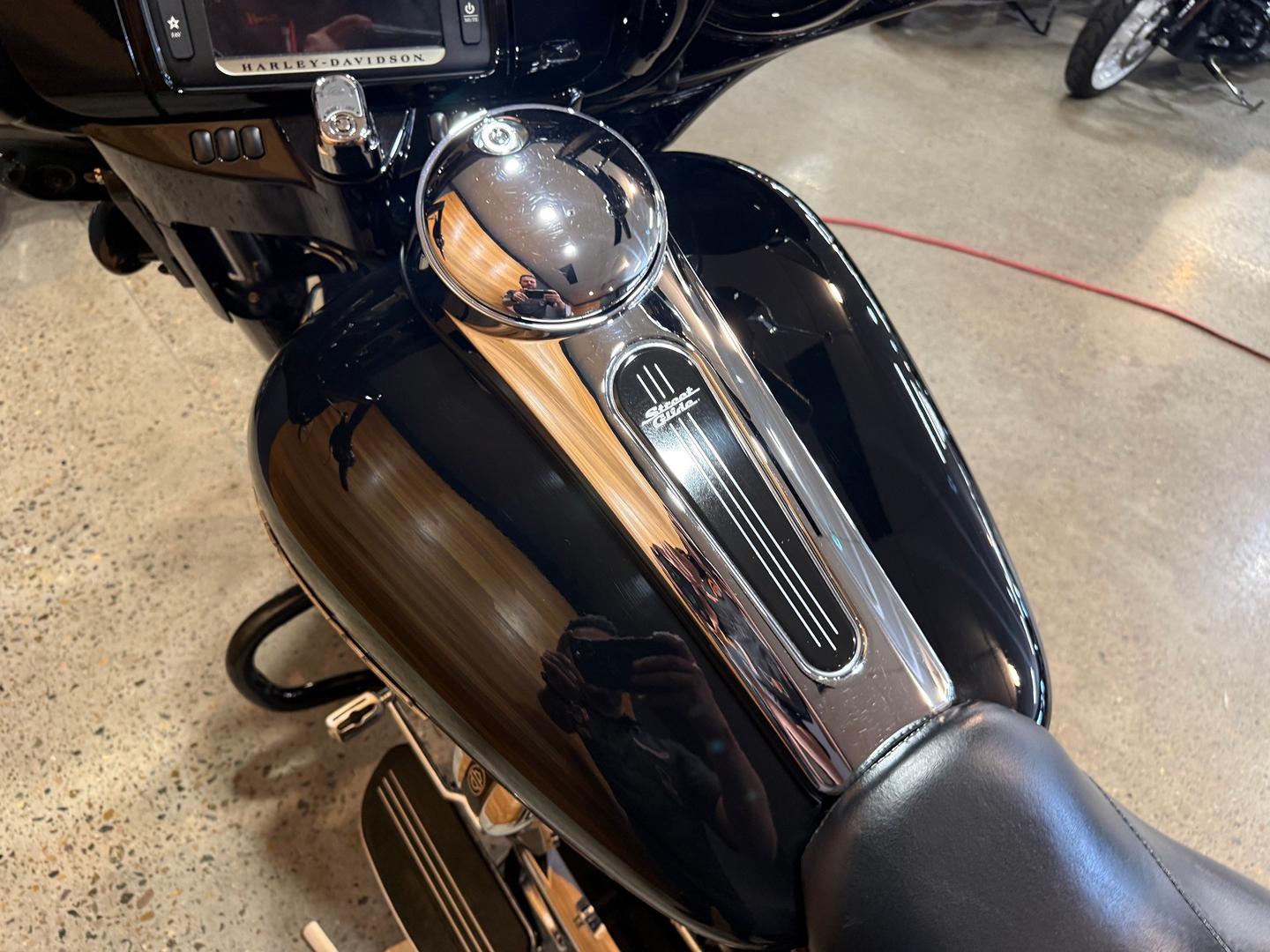 2017 HARLEY-DAVIDSON FLHXS STREET GLIDE SPECIAL CRUISER