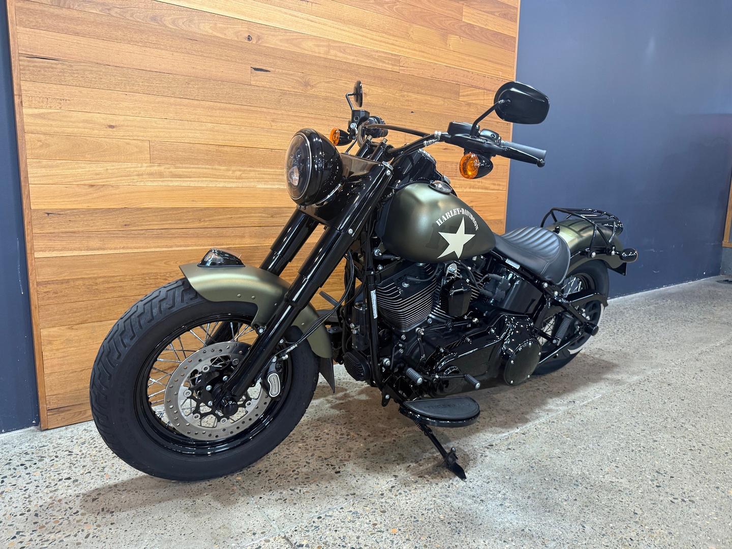 2017 HARLEY-DAVIDSON FLSS SOFTAIL SLIM S CRUISER