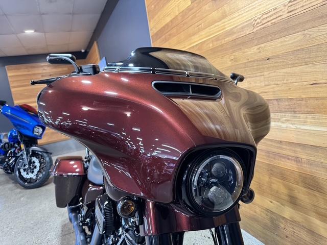 2018 HARLEY-DAVIDSON FLHX STREET GLIDE CRUISER