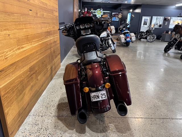 2018 HARLEY-DAVIDSON FLHX STREET GLIDE CRUISER