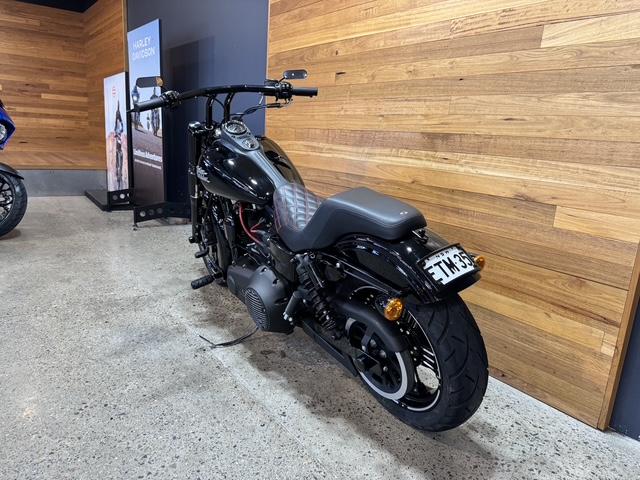 2016 HARLEY-DAVIDSON FXDB STREET BOB CRUISER