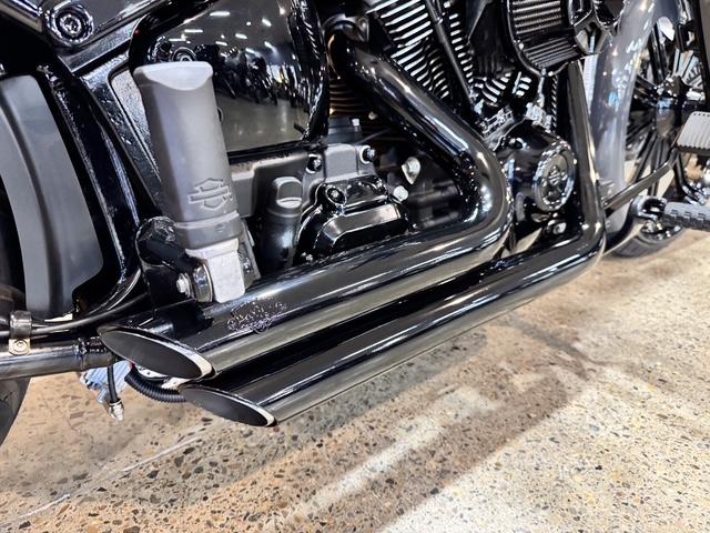 2017 HARLEY-DAVIDSON FXBRS BREAKOUT CRUISER