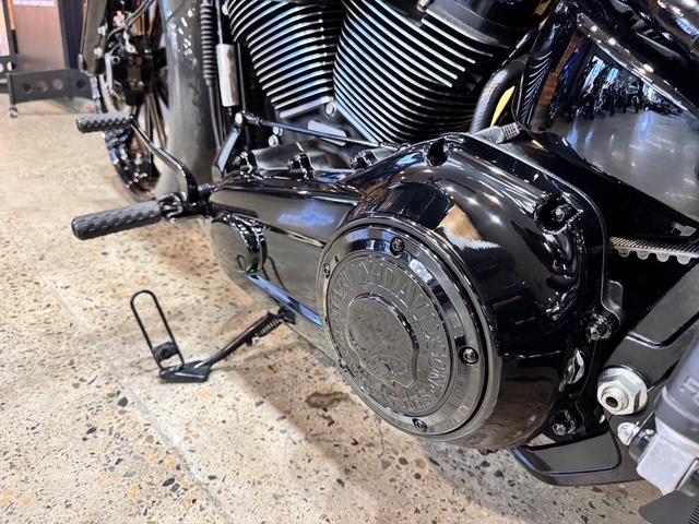 2017 HARLEY-DAVIDSON FXBRS BREAKOUT CRUISER