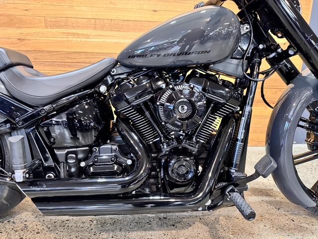 2017 HARLEY-DAVIDSON FXBRS BREAKOUT CRUISER