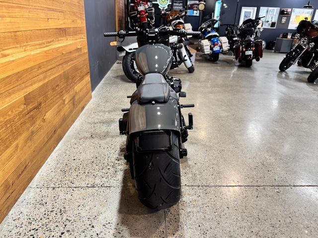2017 HARLEY-DAVIDSON FXBRS BREAKOUT CRUISER