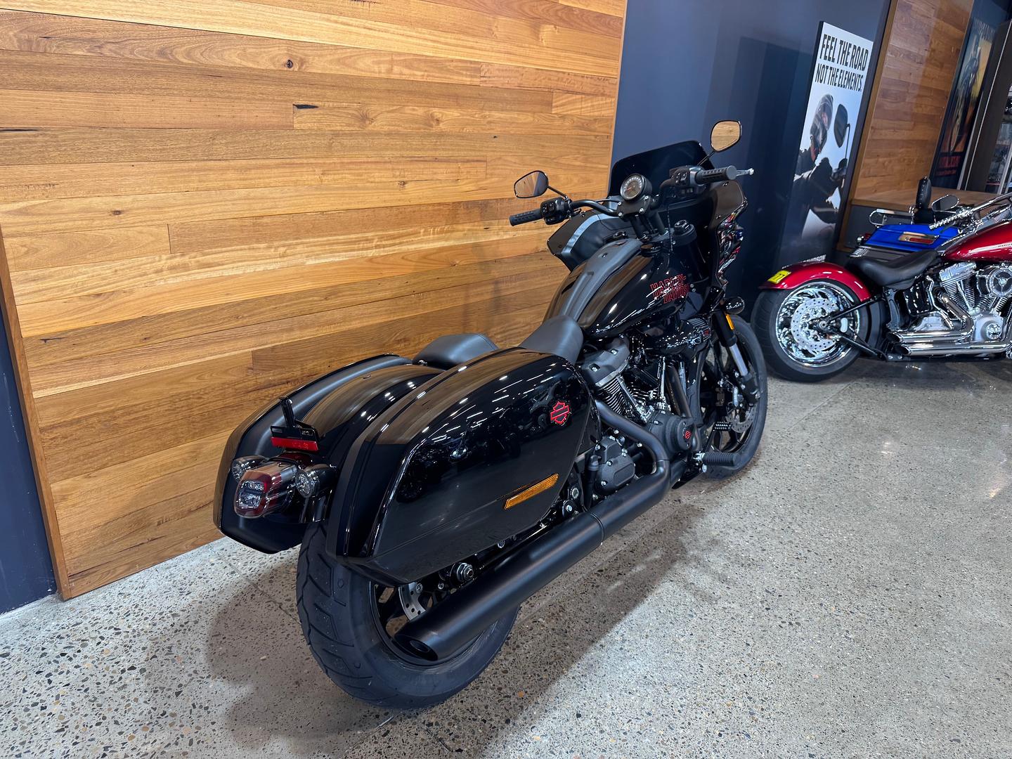 2026 HARLEY-DAVIDSON FXLRST LOW RIDER ST (117) CRUISER