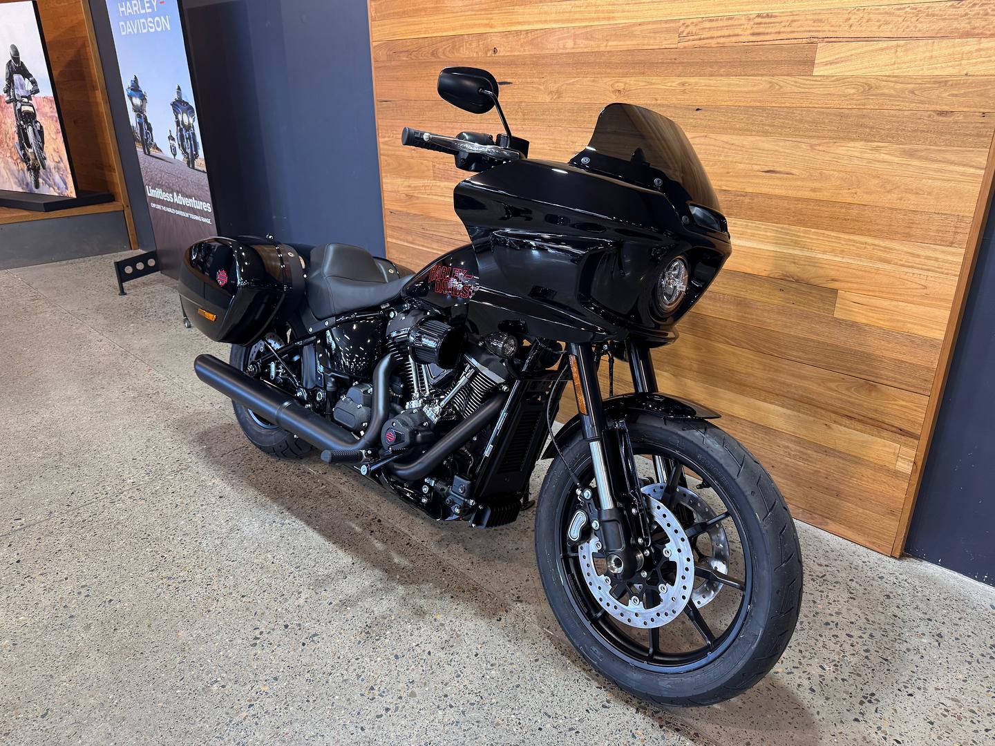 2026 HARLEY-DAVIDSON FXLRST LOW RIDER ST (117) CRUISER