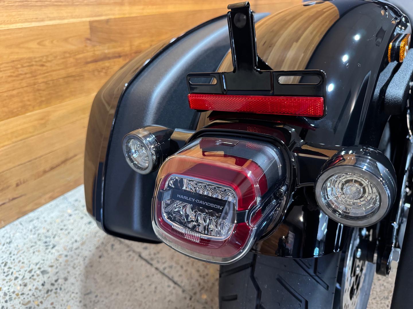 2026 HARLEY-DAVIDSON FXLRST LOW RIDER ST (117) CRUISER