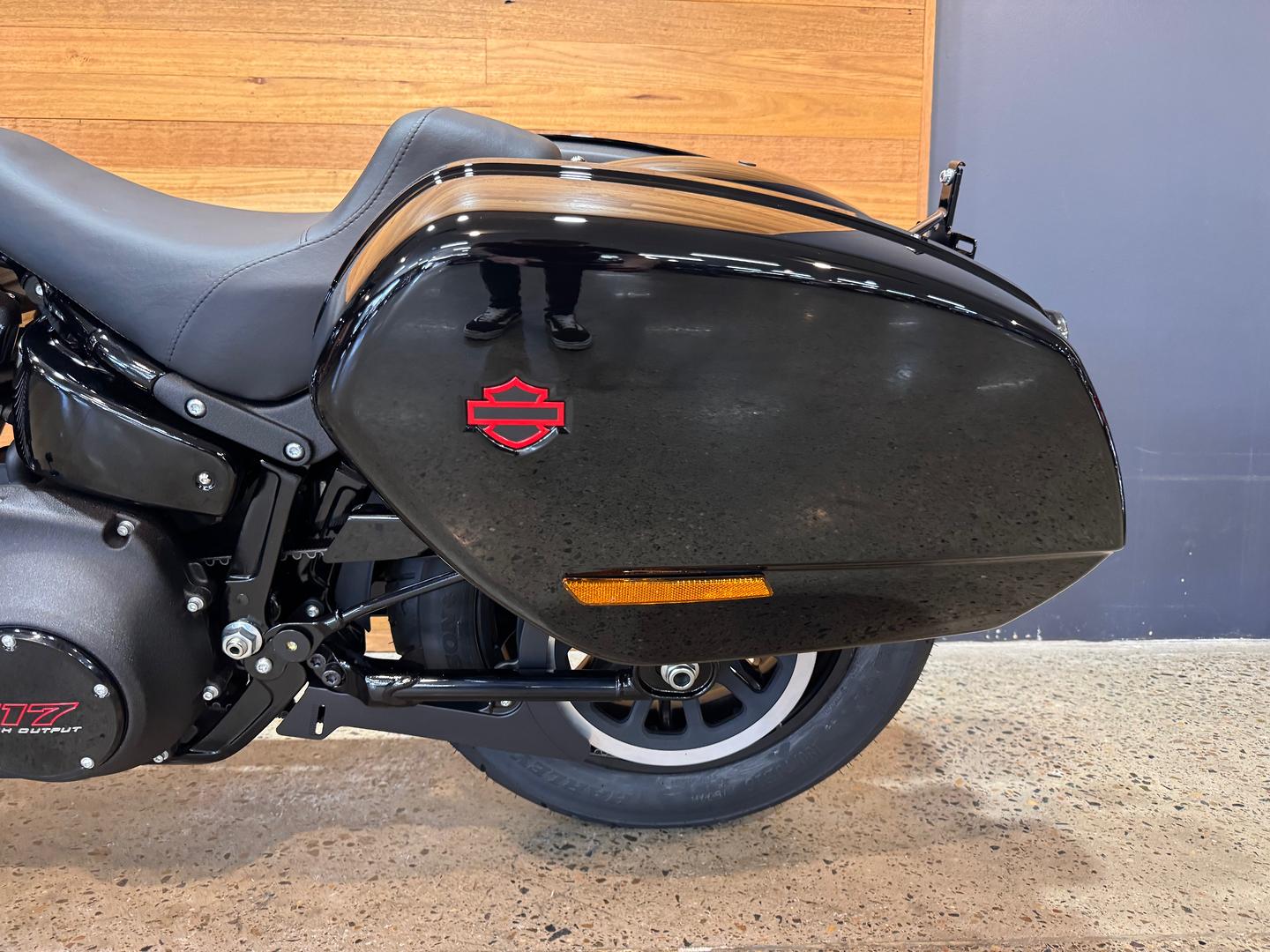 2026 HARLEY-DAVIDSON FXLRST LOW RIDER ST (117) CRUISER