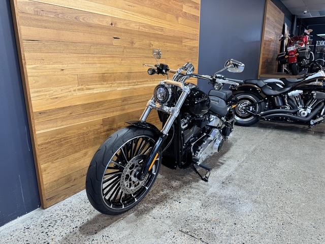 2025 HARLEY-DAVIDSON FXBR BREAKOUT (117) CRUISER