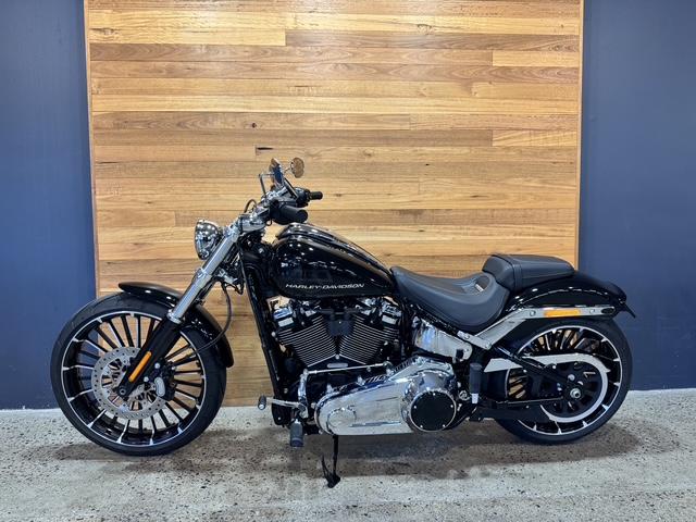 2025 HARLEY-DAVIDSON FXBR BREAKOUT (117) CRUISER