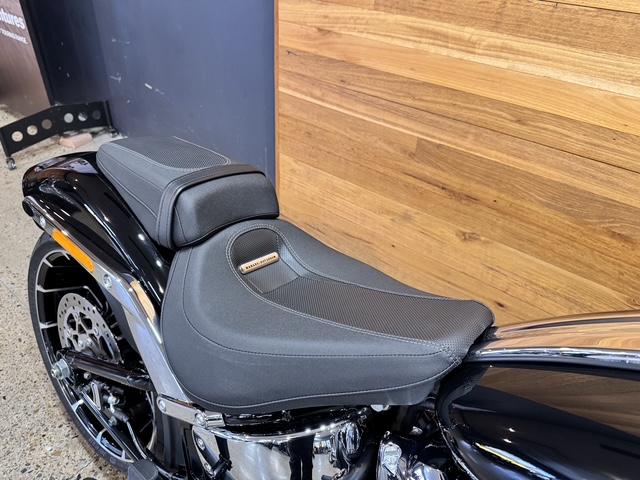 2025 HARLEY-DAVIDSON FXBR BREAKOUT (117) CRUISER
