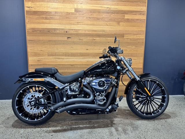 2025 HARLEY-DAVIDSON FXBR BREAKOUT (117) CRUISER