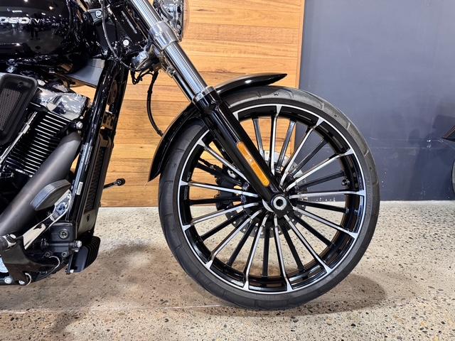 2025 HARLEY-DAVIDSON FXBR BREAKOUT (117) CRUISER
