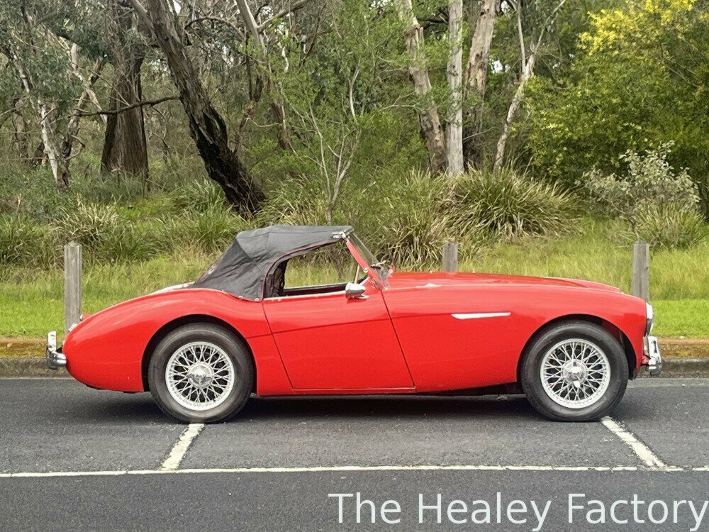 1955 AUSTIN HEALEY 100 BN1 4 SP MANUAL + O/DRIVE 2D ROADSTER