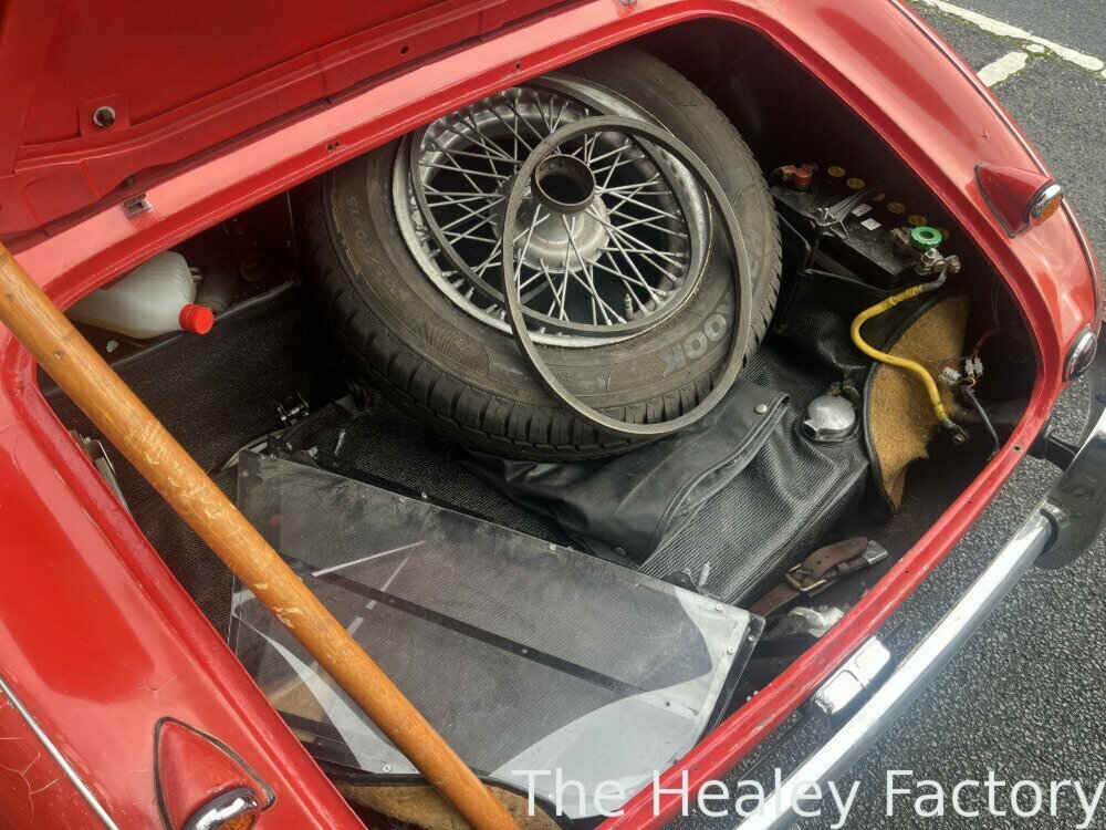 1955 AUSTIN HEALEY 100 BN1 4 SP MANUAL + O/DRIVE 2D ROADSTER