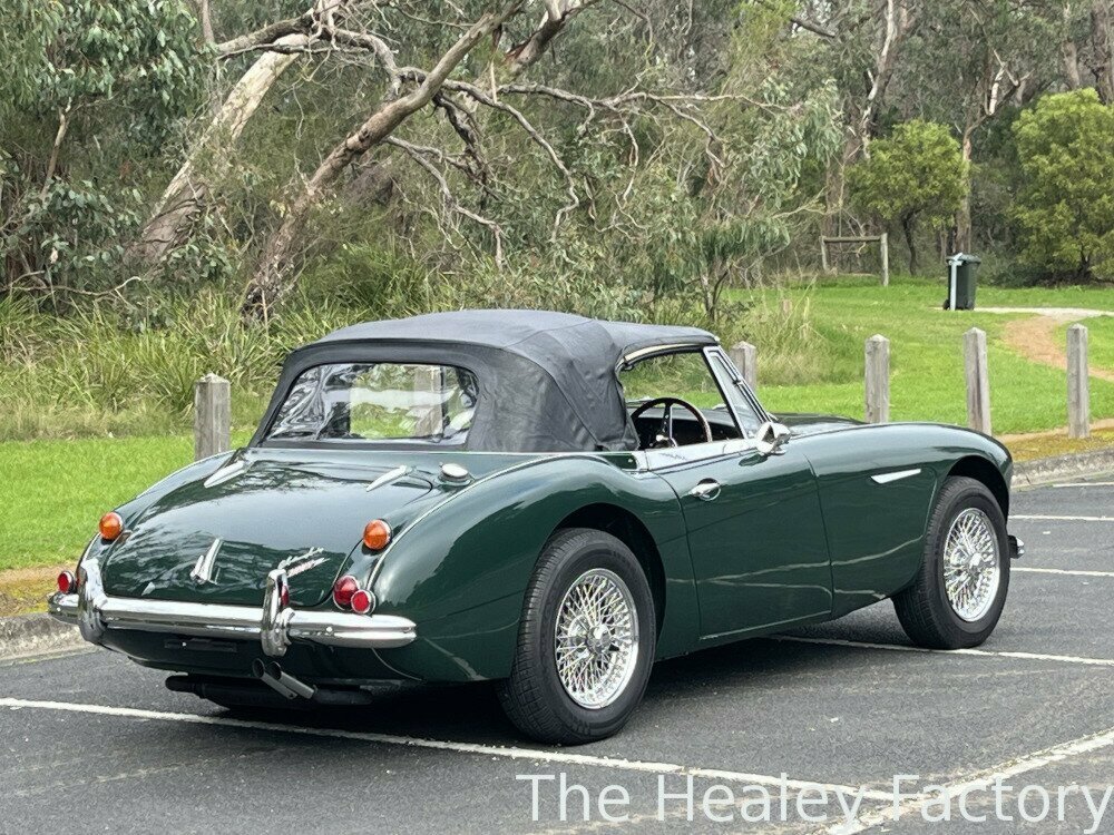 1966 AUSTIN HEALEY 3000 MK III BJ8 4 SP MANUAL + O/DRIVE 2D ROADSTER