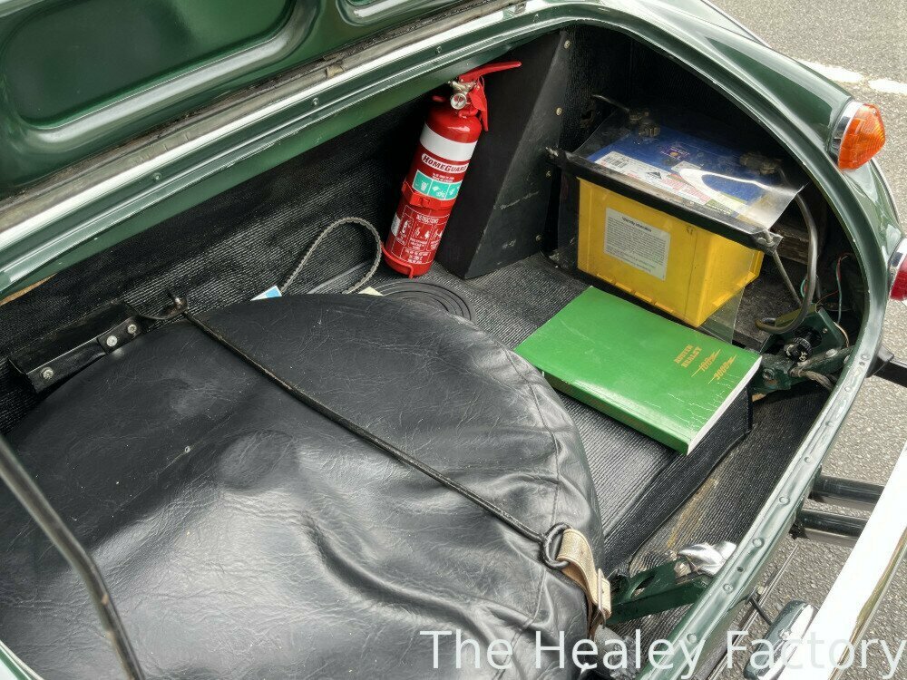 1966 AUSTIN HEALEY 3000 MK III BJ8 4 SP MANUAL + O/DRIVE 2D ROADSTER