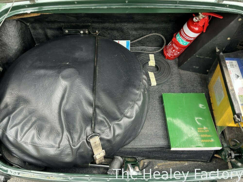 1966 AUSTIN HEALEY 3000 MK III BJ8 4 SP MANUAL + O/DRIVE 2D ROADSTER