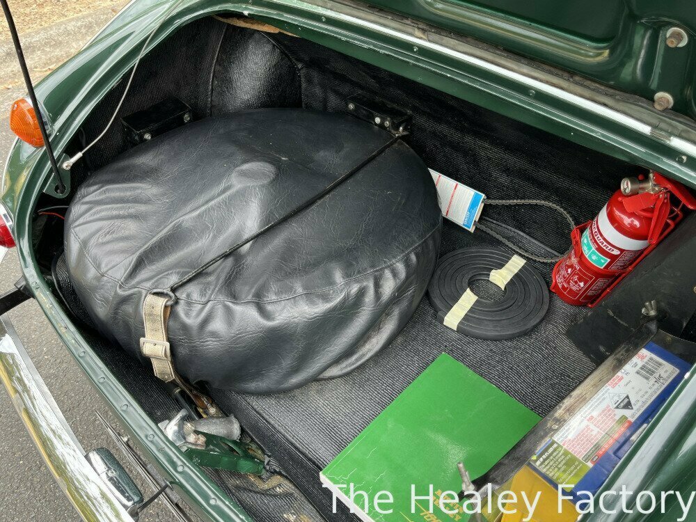 1966 AUSTIN HEALEY 3000 MK III BJ8 4 SP MANUAL + O/DRIVE 2D ROADSTER