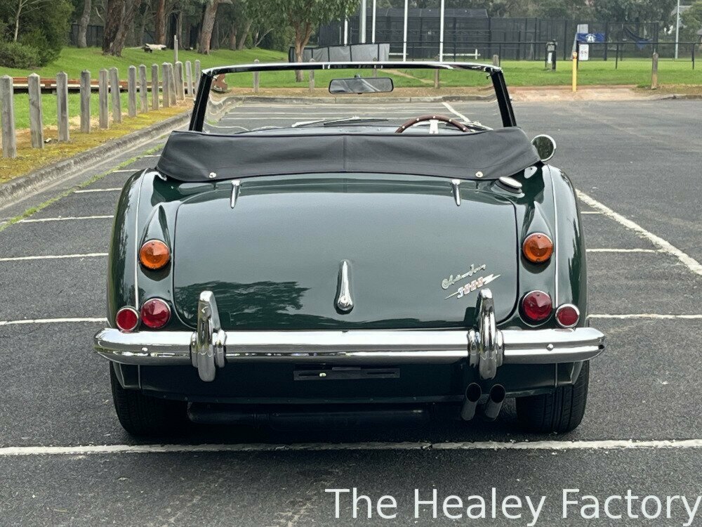 1966 AUSTIN HEALEY 3000 MK III BJ8 4 SP MANUAL + O/DRIVE 2D ROADSTER