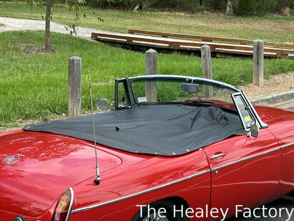 1968 MG MGB SPORTS MK II 4 SP MAN + OVERDRIVE 2D ROADSTER