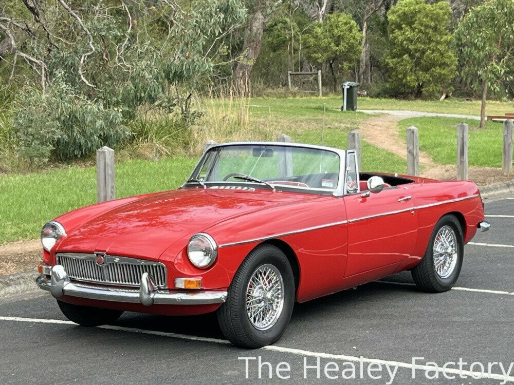 1968 MG MGB SPORTS MK II 4 SP MAN + OVERDRIVE 2D ROADSTER