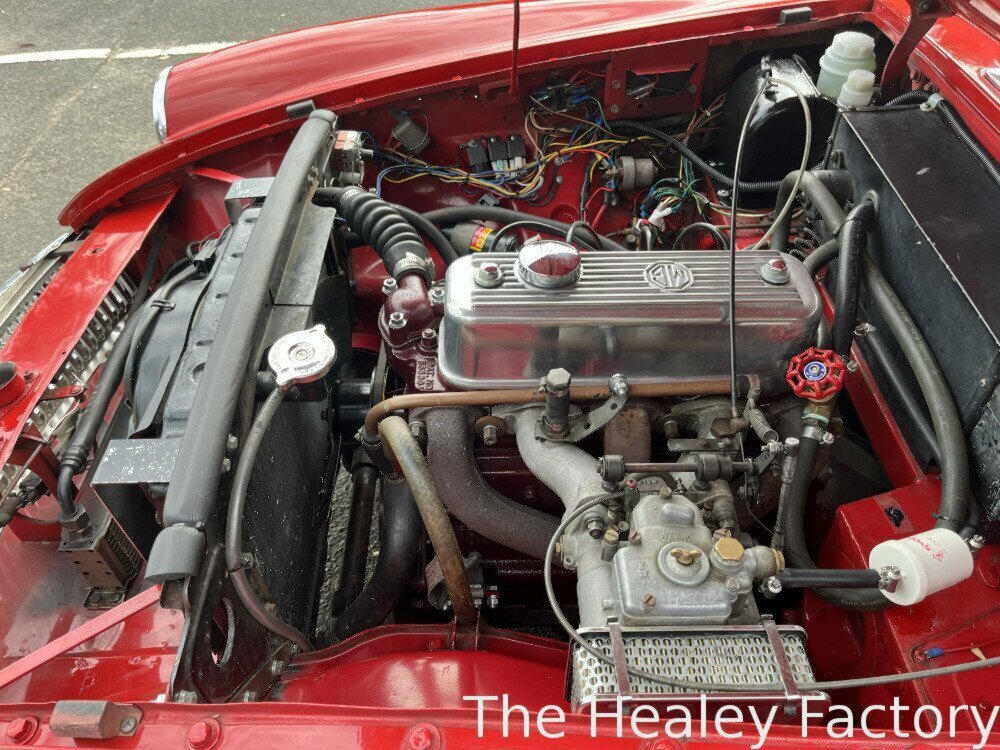 1968 MG MGB SPORTS MK II 4 SP MAN + OVERDRIVE 2D ROADSTER