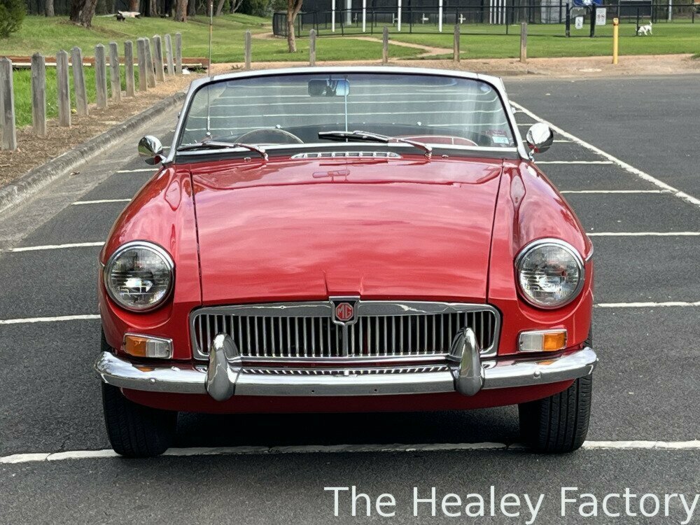 1968 MG MGB SPORTS MK II 4 SP MAN + OVERDRIVE 2D ROADSTER