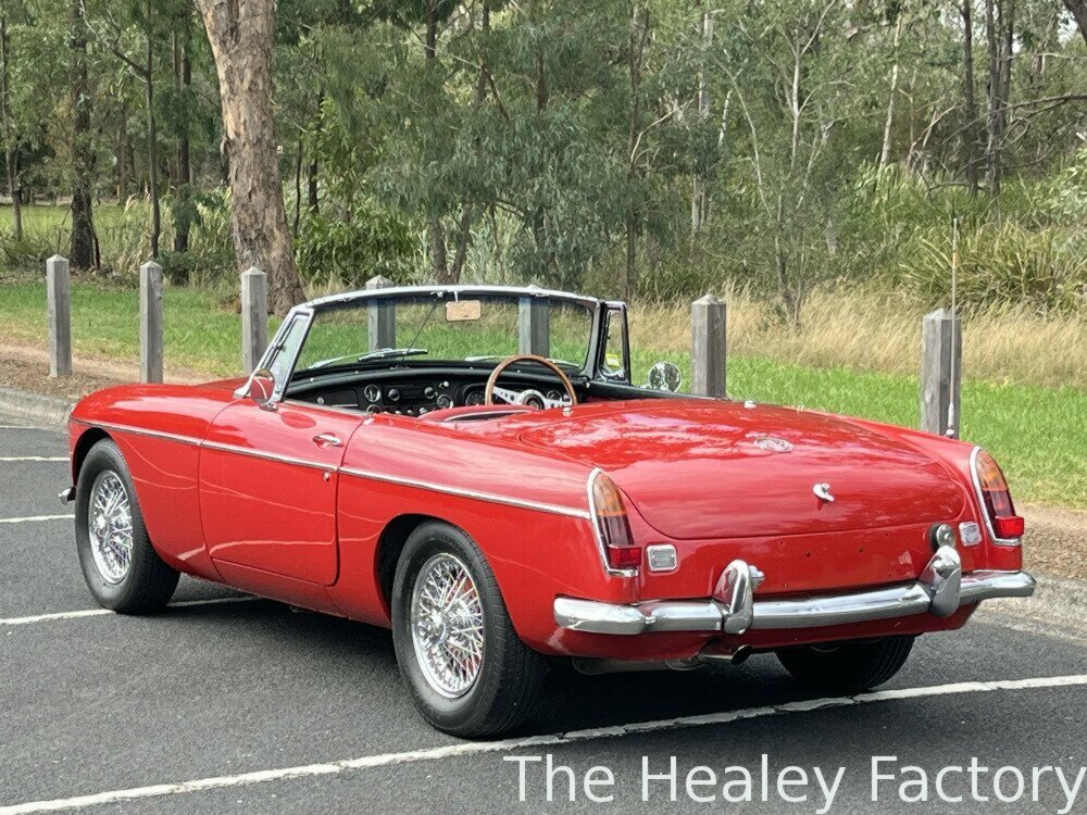 1968 MG MGB SPORTS MK II 4 SP MAN + OVERDRIVE 2D ROADSTER