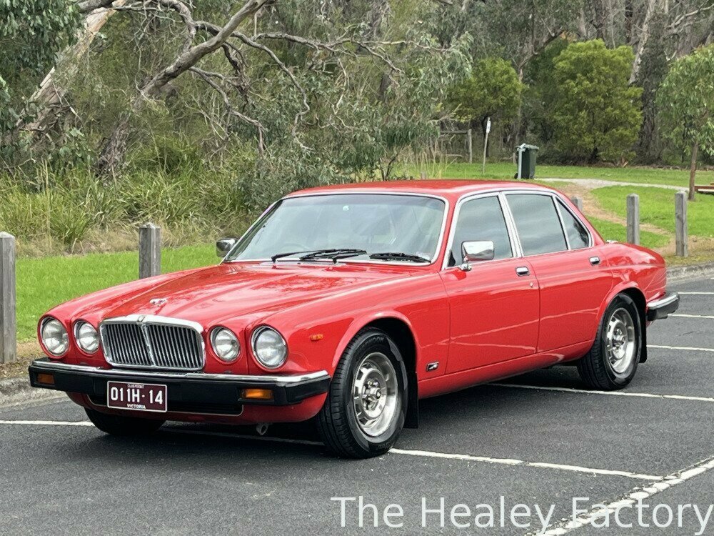 1985 JAGUAR XJ6 SERIES III 4.2 3 SP AUTOMATIC 4D SEDAN