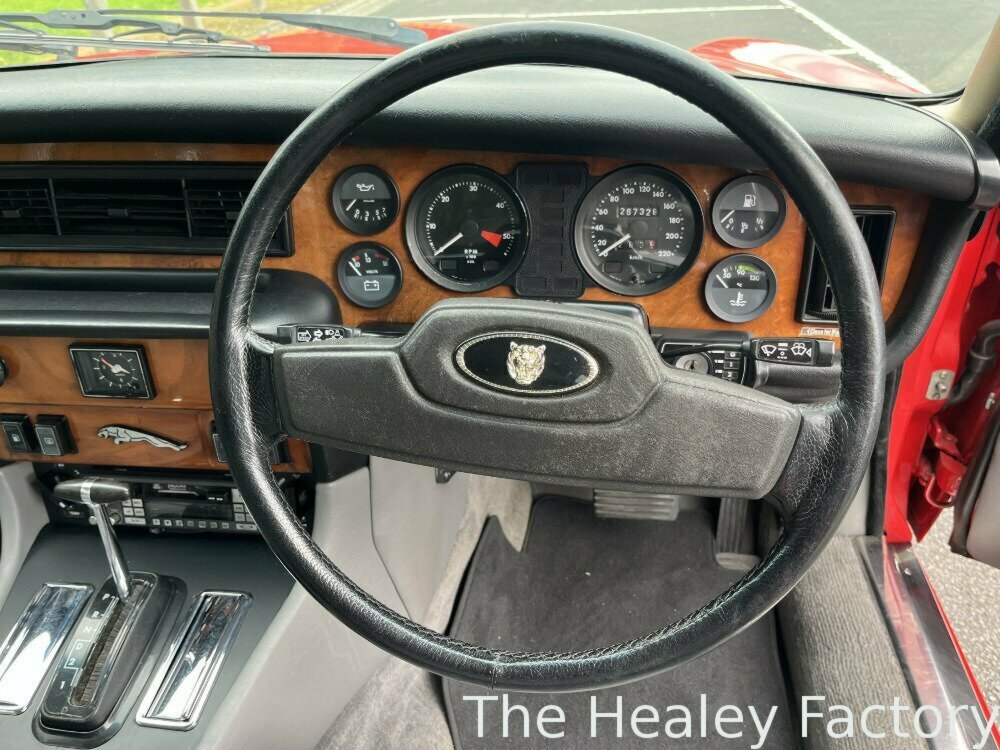 1985 JAGUAR XJ6 SERIES III 4.2 3 SP AUTOMATIC 4D SEDAN