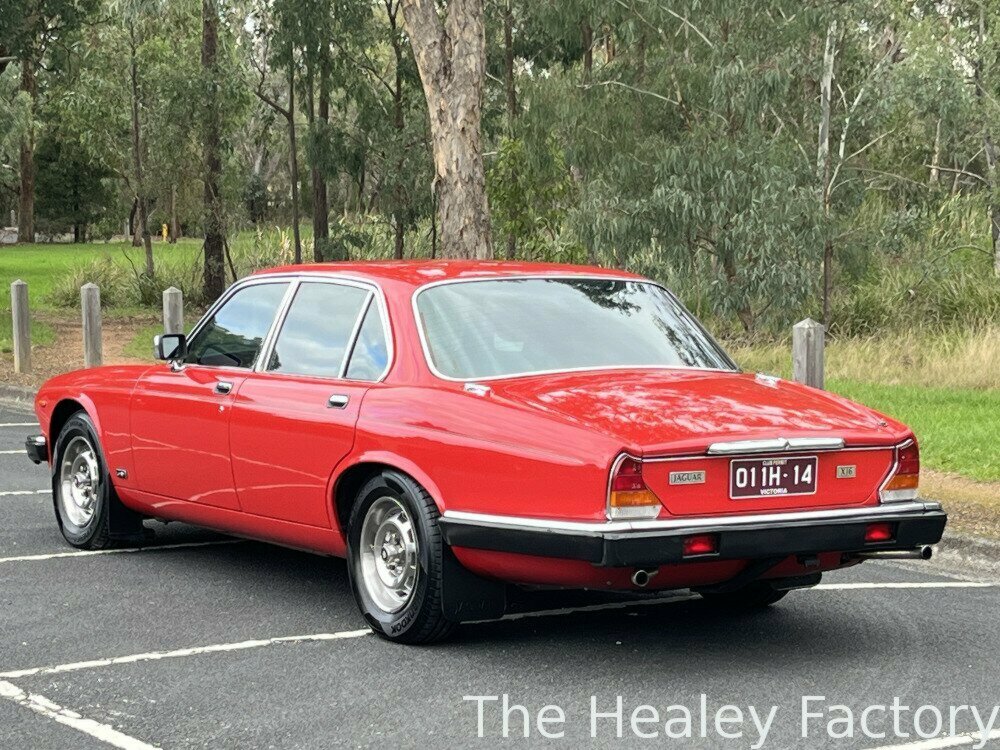 1985 JAGUAR XJ6 SERIES III 4.2 3 SP AUTOMATIC 4D SEDAN