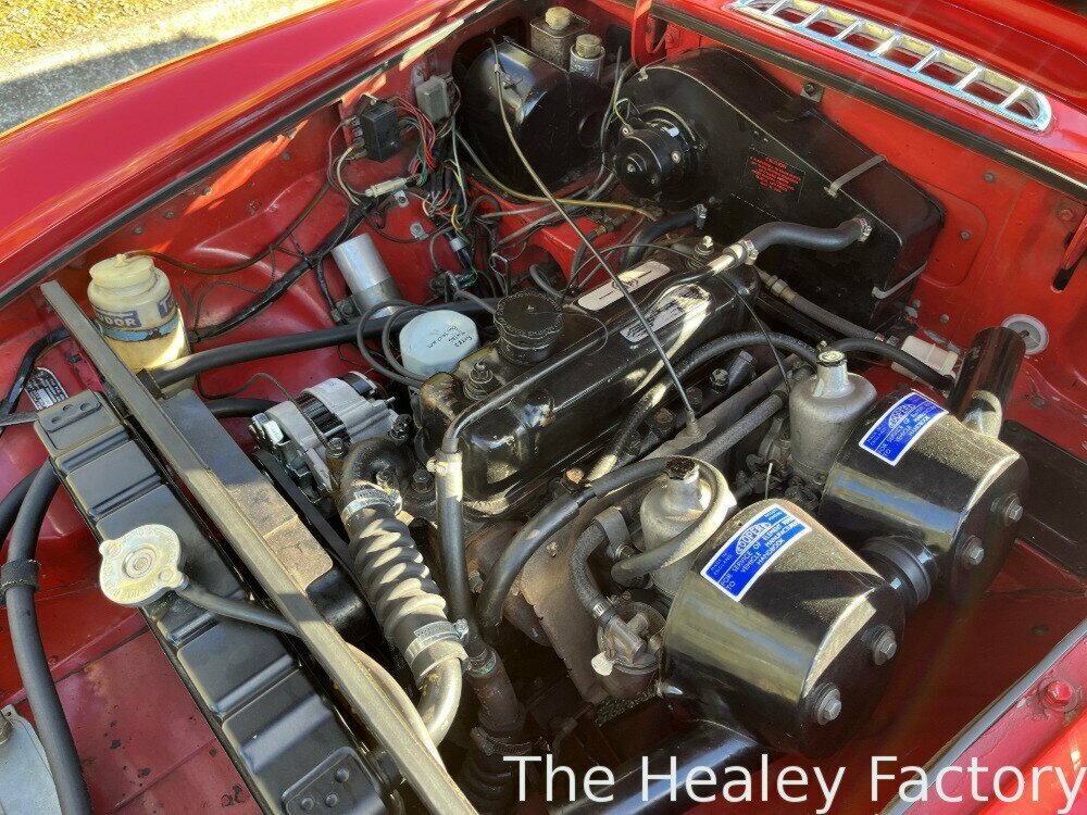 1971 MG MGB MK II 4 SP MAN + OVERDRIVE 2D CONVERTIBLE