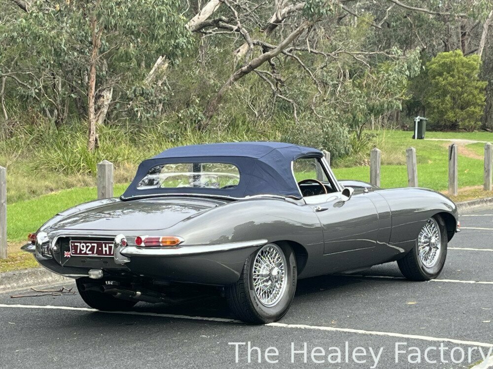1966 JAGUAR E TYPE SERIES 1 4.2 4 SP MANUAL 2D ROADSTER
