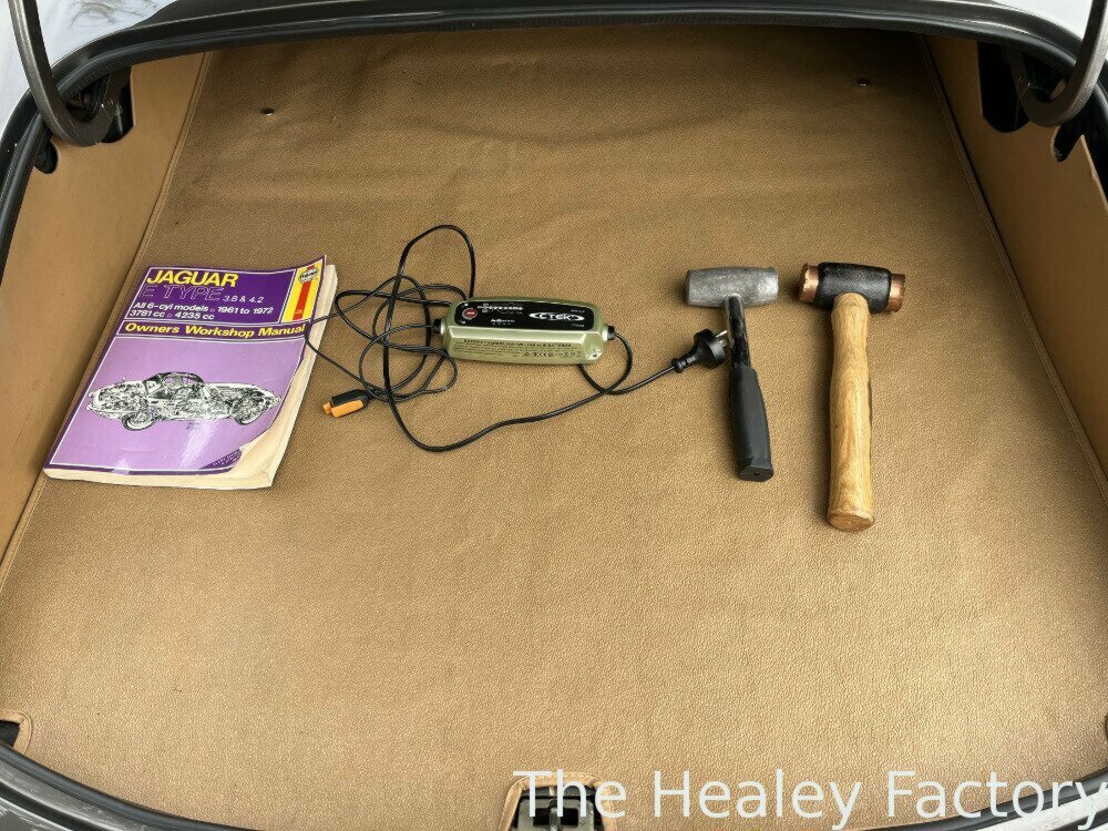 1966 JAGUAR E TYPE SERIES 1 4.2 4 SP MANUAL 2D ROADSTER