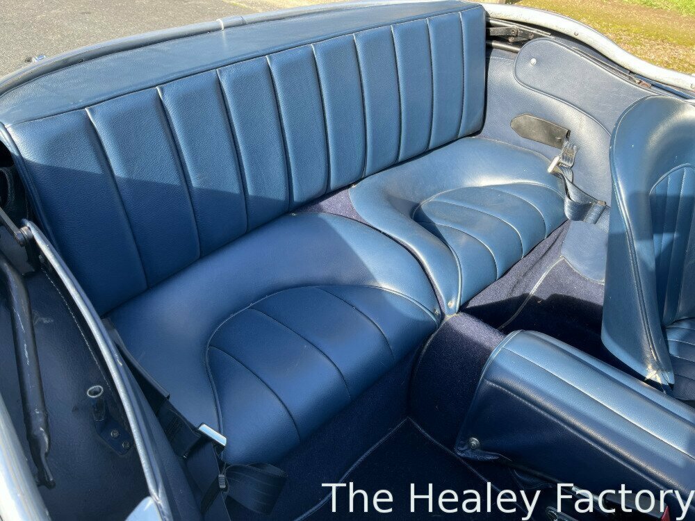 1958 AUSTIN HEALEY 100 BN4 4 SP MANUAL + O/DRIVE 2D ROADSTER