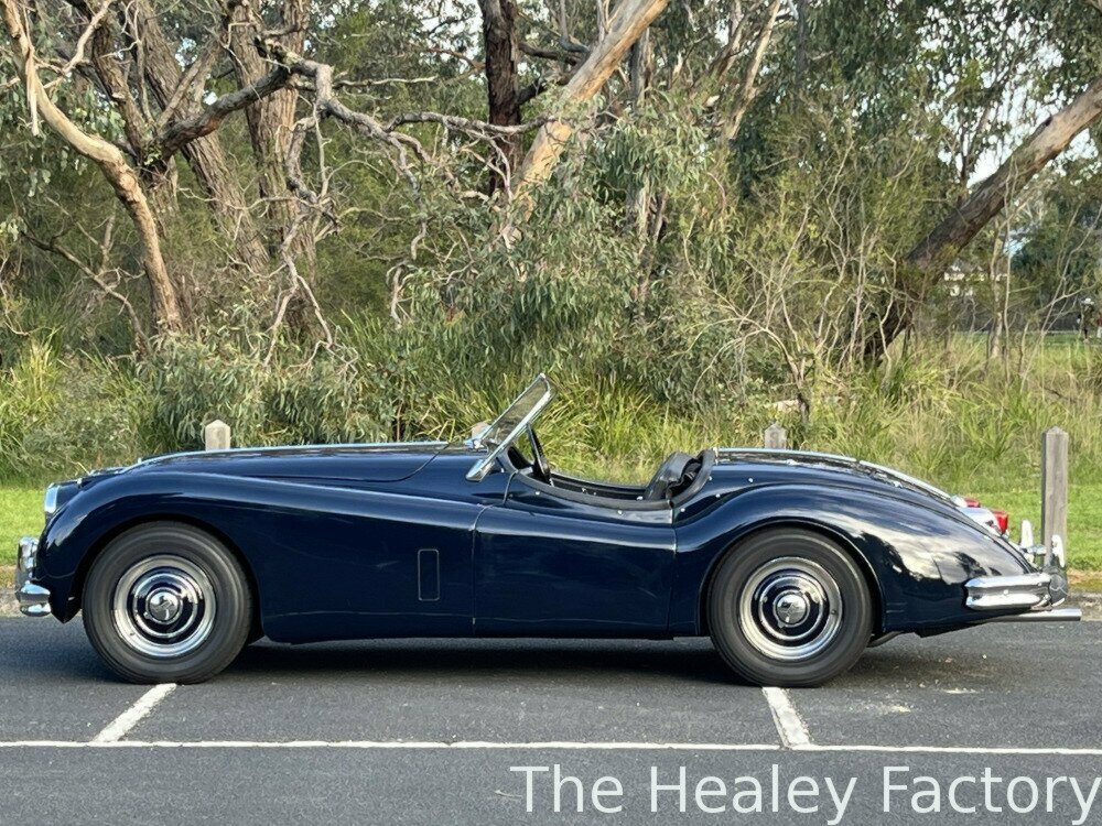 1955 JAGUAR XK140 4 SP MANUAL + O/DRIVE 2D ROADSTER