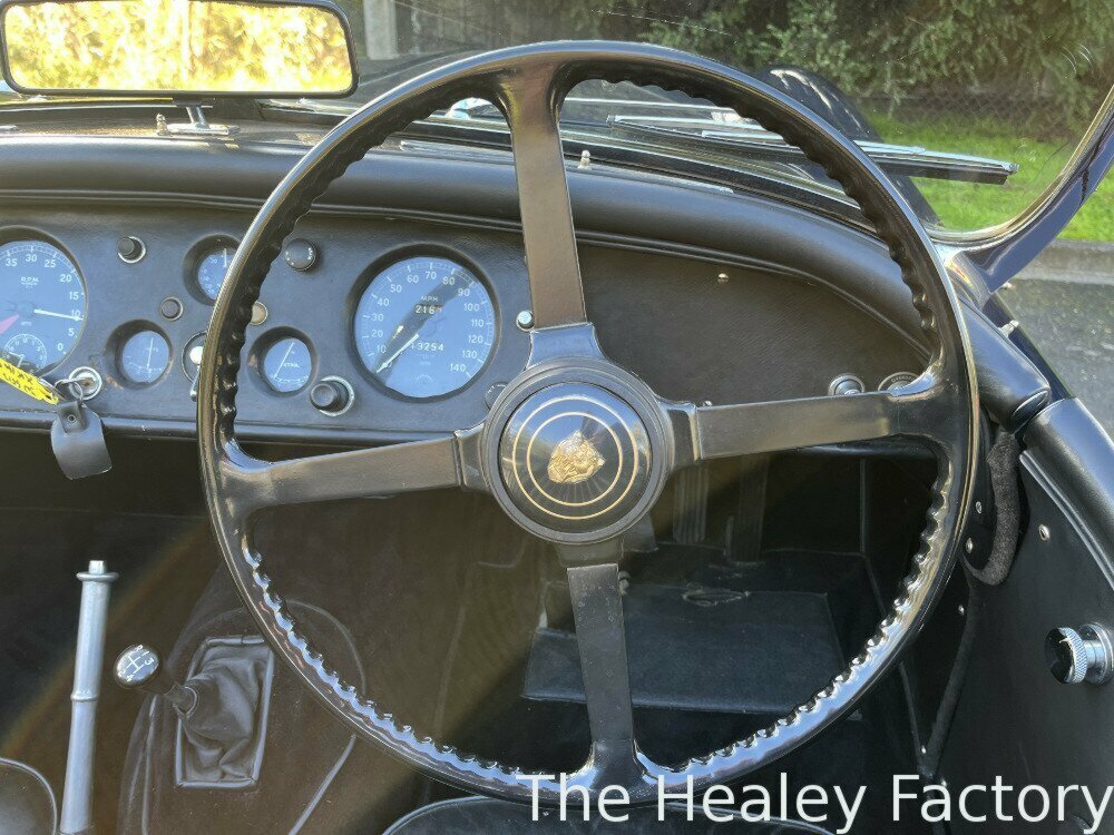 1955 JAGUAR XK140 4 SP MANUAL + O/DRIVE 2D ROADSTER