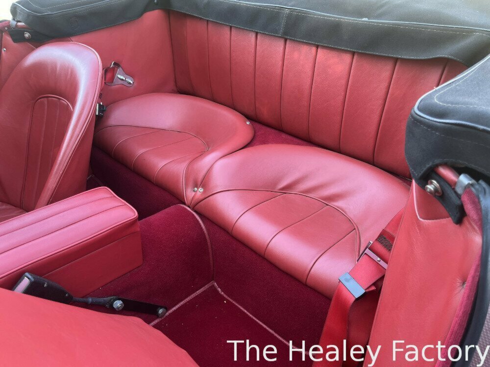 1963 AUSTIN HEALEY 3000 MK II BJ7 4 SP MAN + OVERDRIVE 2D CABRIOLET